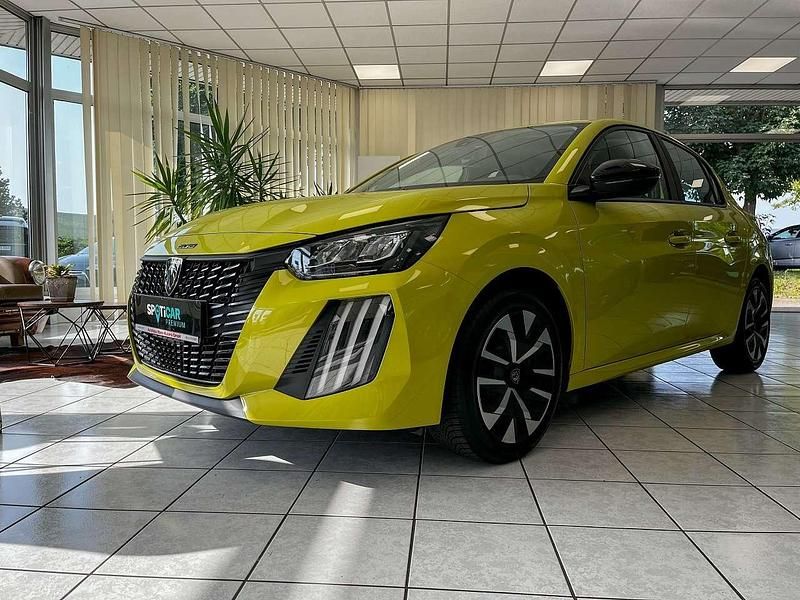 Aguedagelb Gebraucht 2024 Peugeot 208 Active Kleinwagen | 17.990 € (Etwas zu teuer) - Bild 1/4