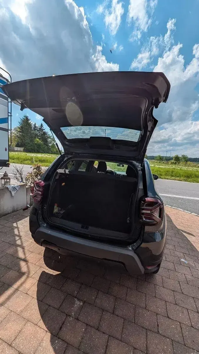 Gebraucht Dacia Duster 101 PS (74 kW) 2023 Grau SUV