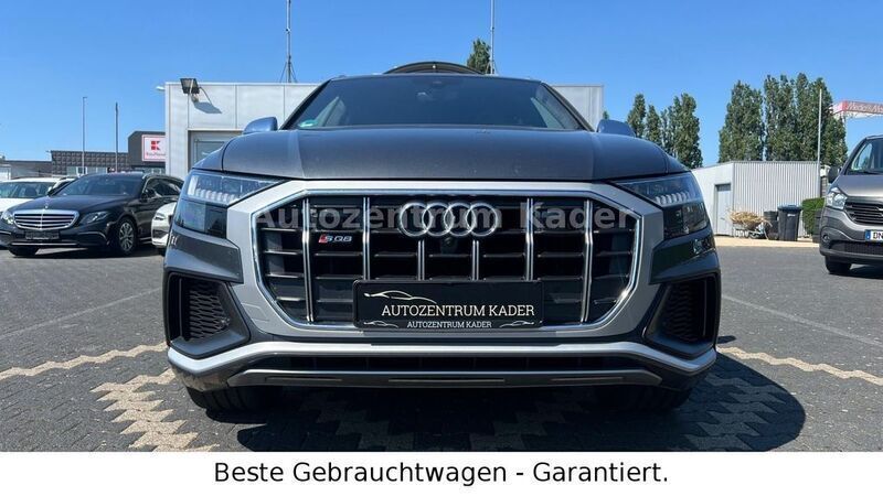 Grau Gebraucht 2019 Audi SQ8 Ambiente SUV | 51.900 € (Fairer Preis) - Bild 1/4