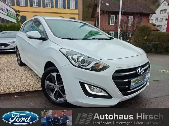 Second-hand Hyundai i30 135 CP (99 kW) 2015 Alb Break