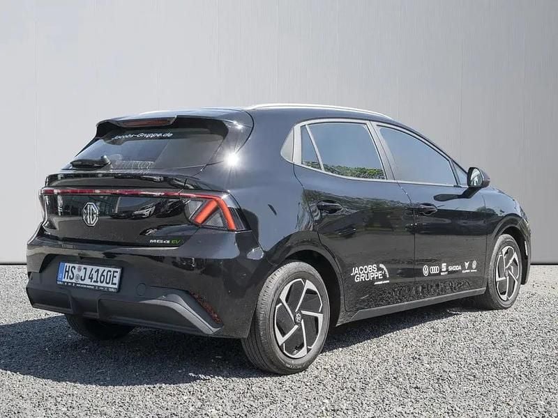 Gebraucht MG MG4 EV 117 kW (160 PS) 2026 Schwarz Kleinwagen