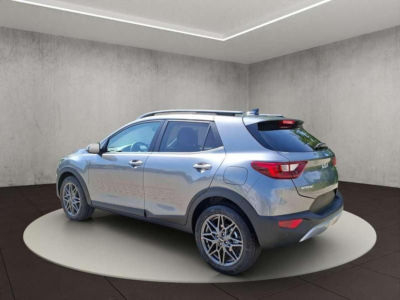 Gebraucht Kia Stonic 101 PS (74 kW) 2025 Astrograu met. SUV