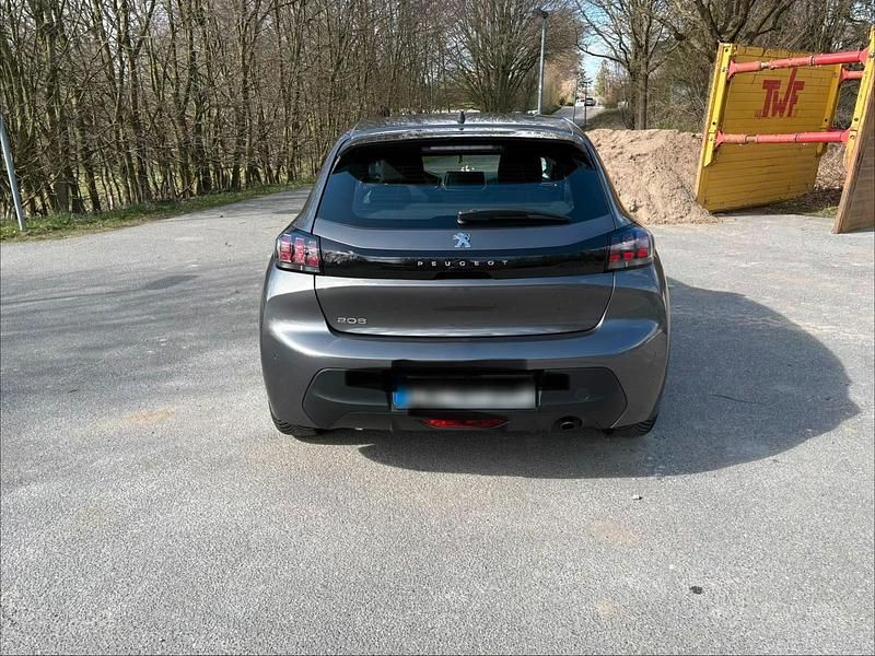 Gebraucht Peugeot 208 Active 101 PS (74 kW) 2020 Grau Kleinwagen
