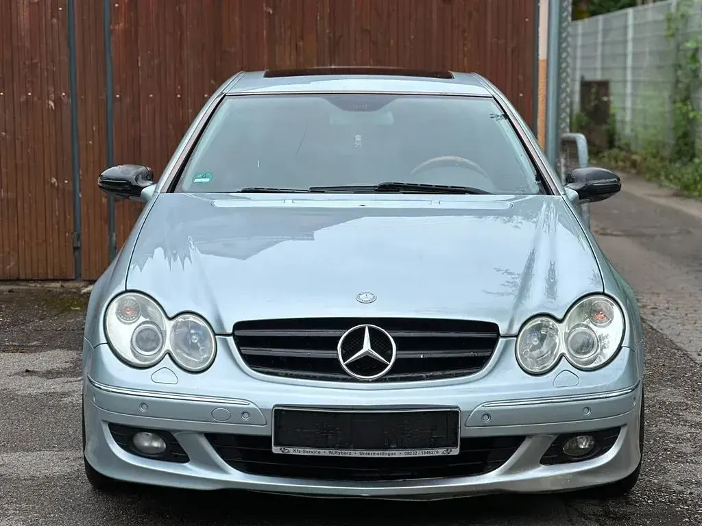 Gebraucht Mercedes CLK350 272 PS (200 kW) 2006 Silber Coupé