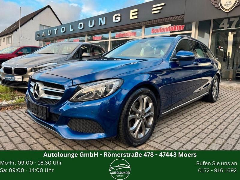 Blau Gebraucht 2018 Mercedes C180 Avantgarde Kombi | 19.990 € (Fairer Preis) - Bild 1/4