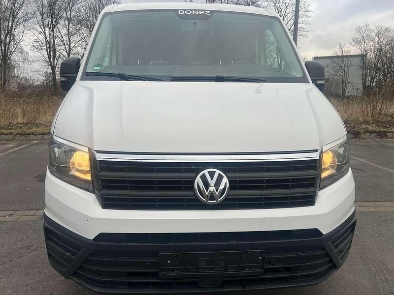 Gebraucht VW Crafter Trendline 140 PS (102 kW) 2018 Weiß Van