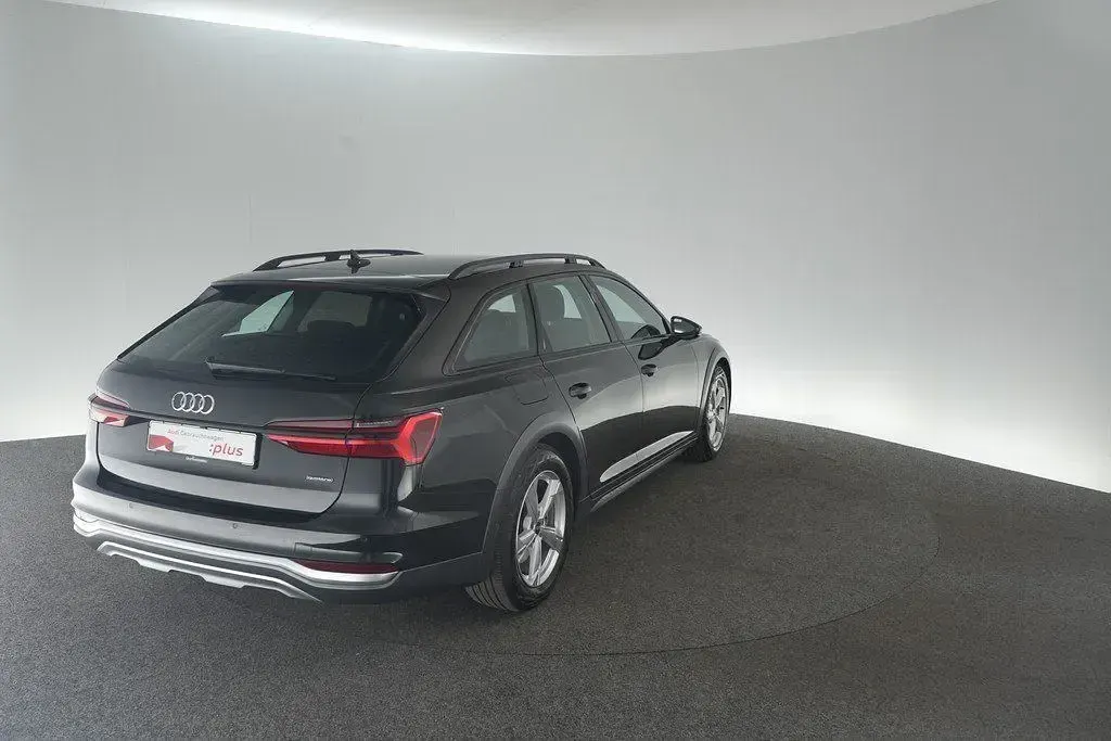 Gebraucht Audi A6 Allroad Premium 245 PS (180 kW) 2023 Mythosschwarz metallic Kombi