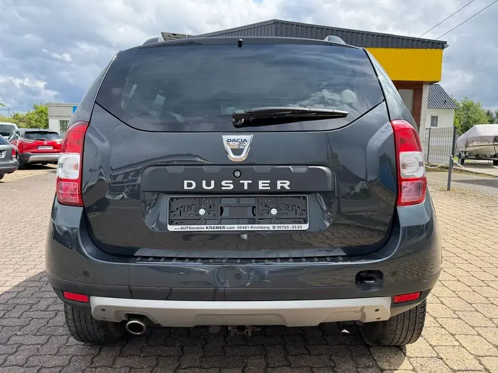 Occasion Dacia Duster Celebration 114 ch (83 kW) 2017 Gris SUV