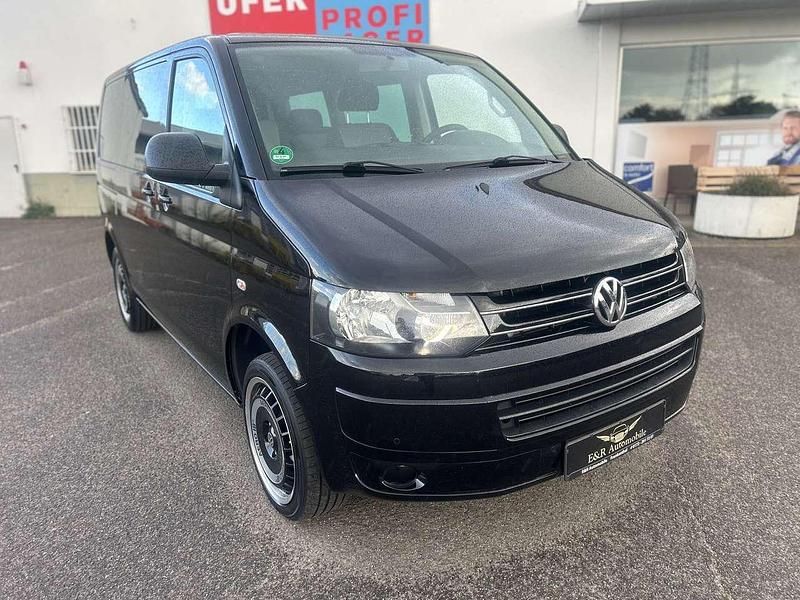 Gebraucht VW Multivan Startline 140 PS (102 kW) 2011 Schwarz Van