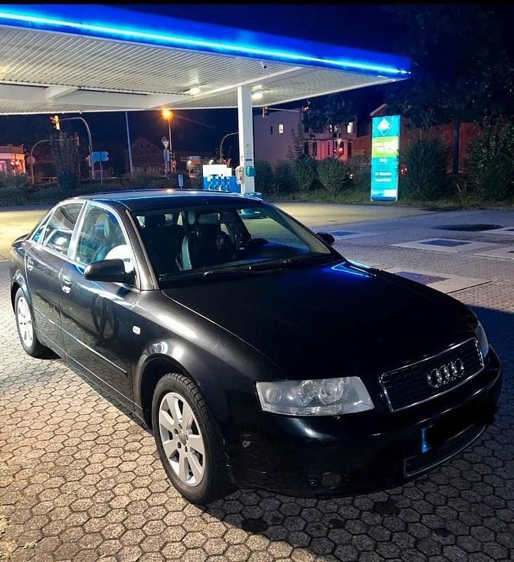 Gebraucht Audi A4 131 PS (96 kW) 2004 Schwarz Kombi