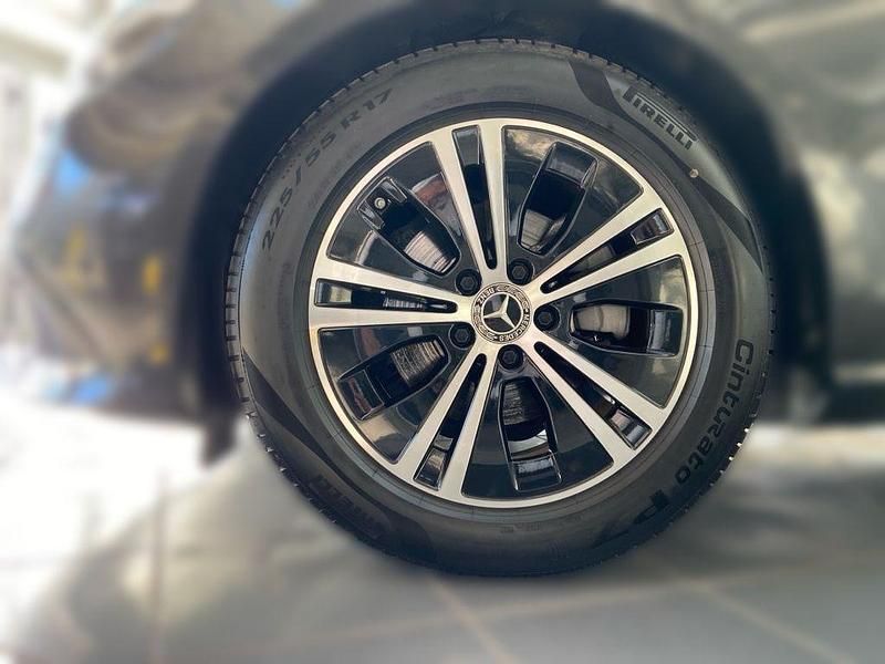 Gebraucht Mercedes E220 Avantgarde 200 PS (147 kW) 2023 Grau Limousine