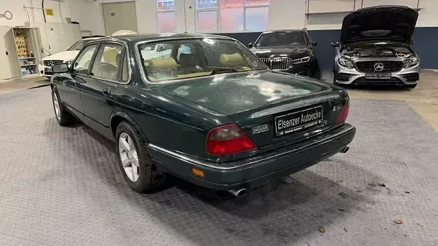 Gebraucht Jaguar XJ6 211 PS (155 kW) 1996 Grün Limousine