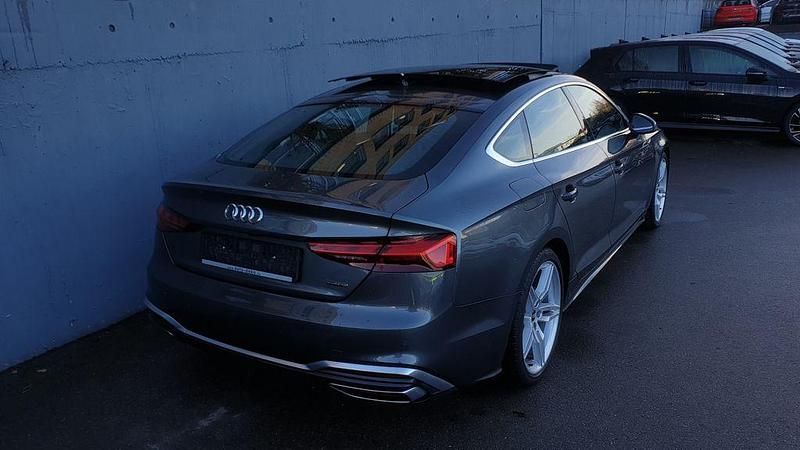 Gebraucht Audi A5 S-Line 204 PS (150 kW) 2021 Grau Limousine