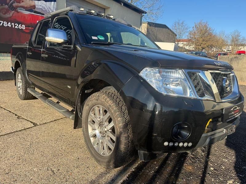 Gebraucht Nissan Navara 231 PS (169 kW) 2012 Schwarz Pickup