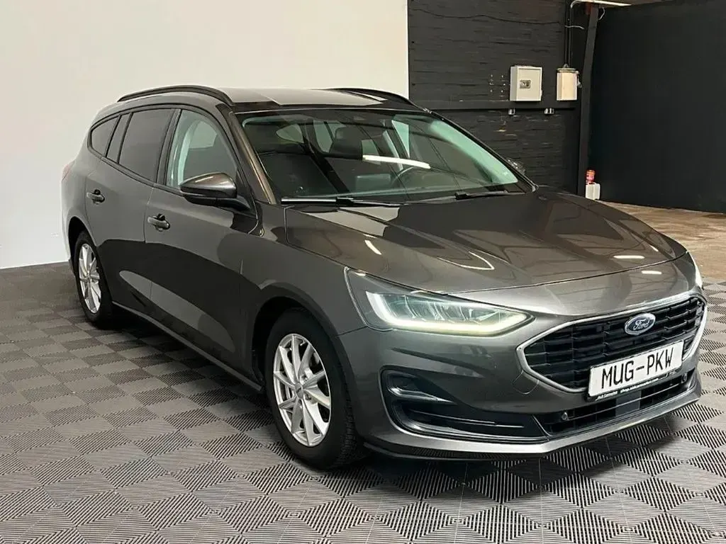 Gebraucht Ford Focus Cool & Connect 120 PS (88 kW) 2022 Grau Kombi