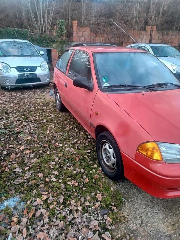 Gebraucht Suzuki Swift 53 PS (38 kW) 1999 Rot Kleinwagen