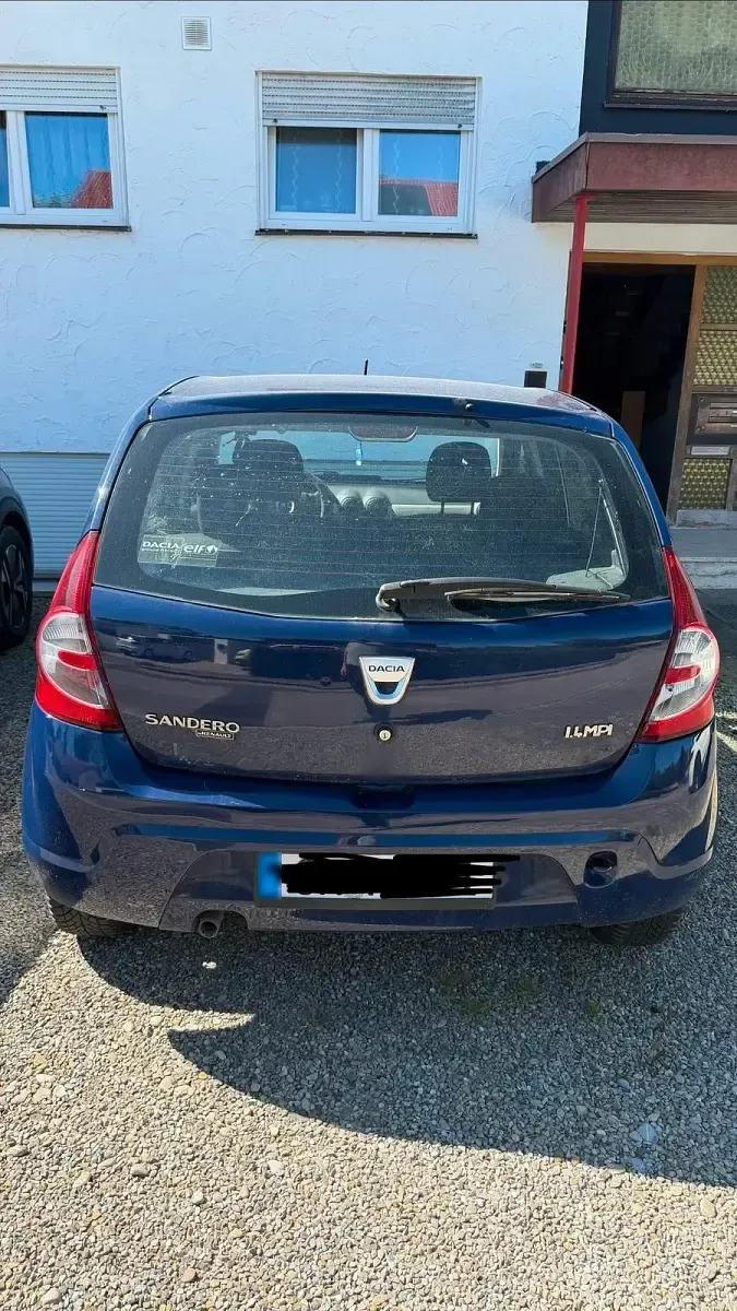 Gebraucht Dacia Sandero 75 PS (55 kW) 2009 Blau Kleinwagen