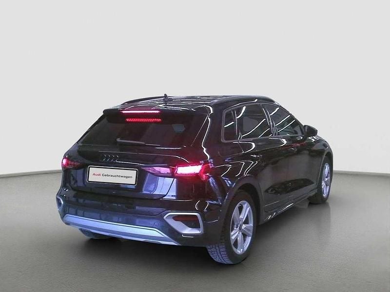 Gebraucht Audi A3 204 PS (150 kW) 2025 Mythosschwarz metallic Kombi
