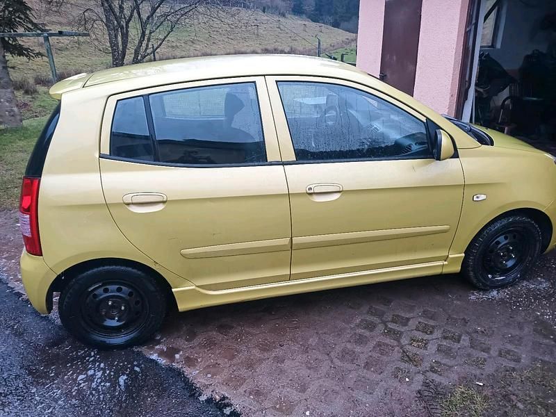 Gelb Gebraucht 2005 Kia Picanto EX Kleinwagen | 799 € - Bild 1/4