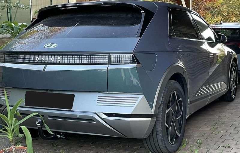 Blau Gebraucht 2023 Hyundai Ioniq 5 SUV | 36.500 € (Fairer Preis) - Bild 1/4