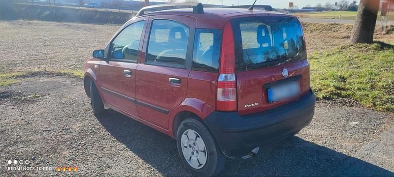 Gebraucht Fiat Panda 60 PS (44 kW) 2009 Rot Kleinwagen