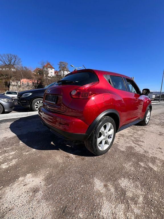 Gebraucht Nissan Juke Acenta 117 PS (86 kW) 2011 Rot SUV