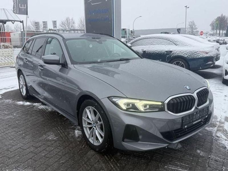 Skyscraper Gebraucht 2023 BMW 320 Kombi | 28.950 € (Guter Preis) - Bild 1/3