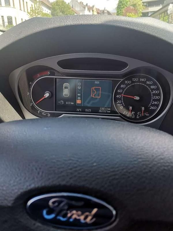 Silber Gebraucht 2007 Ford Mondeo Ghia Kombi | 2.500 € (Fairer Preis) - Bild 1/4