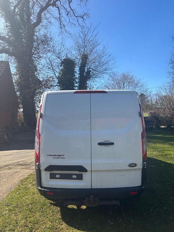 Gebraucht Ford Transit Custom 131 PS (96 kW) 2019 Weiß Van / Kleinbus
