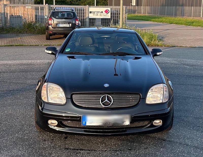 Schwarz Gebraucht 2000 Mercedes SLK200 Cabrio | 3.300 € (Fairer Preis) - Bild 1/4