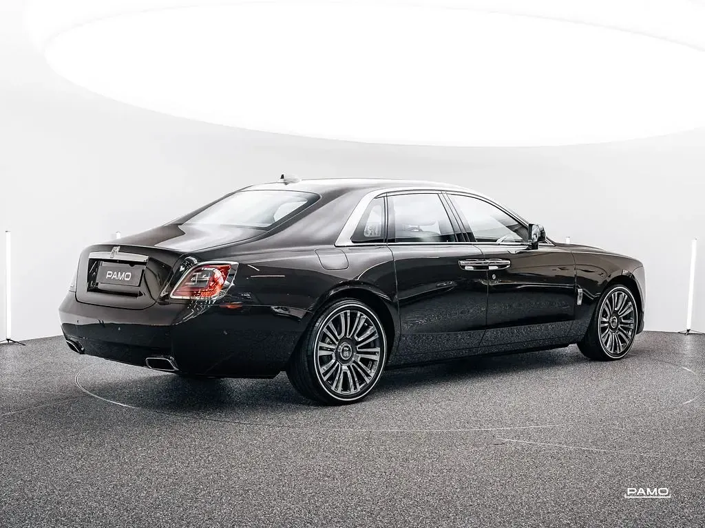 Gebraucht Rolls Royce Ghost 571 PS (419 kW) 2022 Grau Limousine