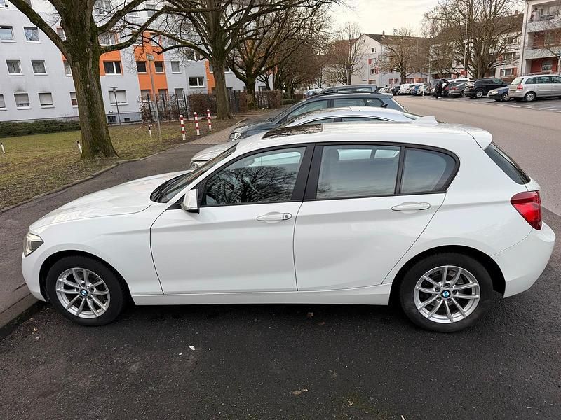 Gebraucht BMW 120 190 PS (139 kW) 2015 Weiß Kleinwagen
