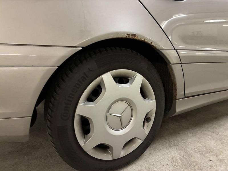 Gebraucht Mercedes C220 150 PS (110 kW) 2006 Gold Kombi