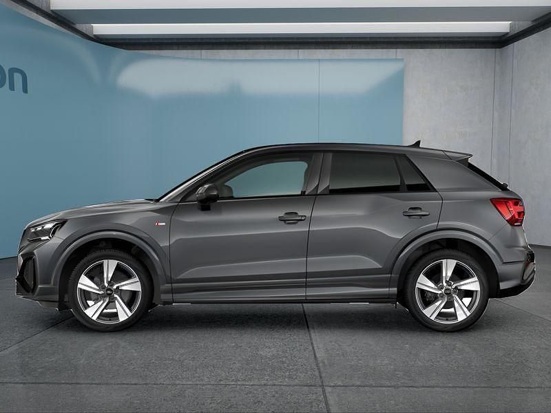 Neu Audi Q2 150 PS (110 kW) 2025 Grau SUV