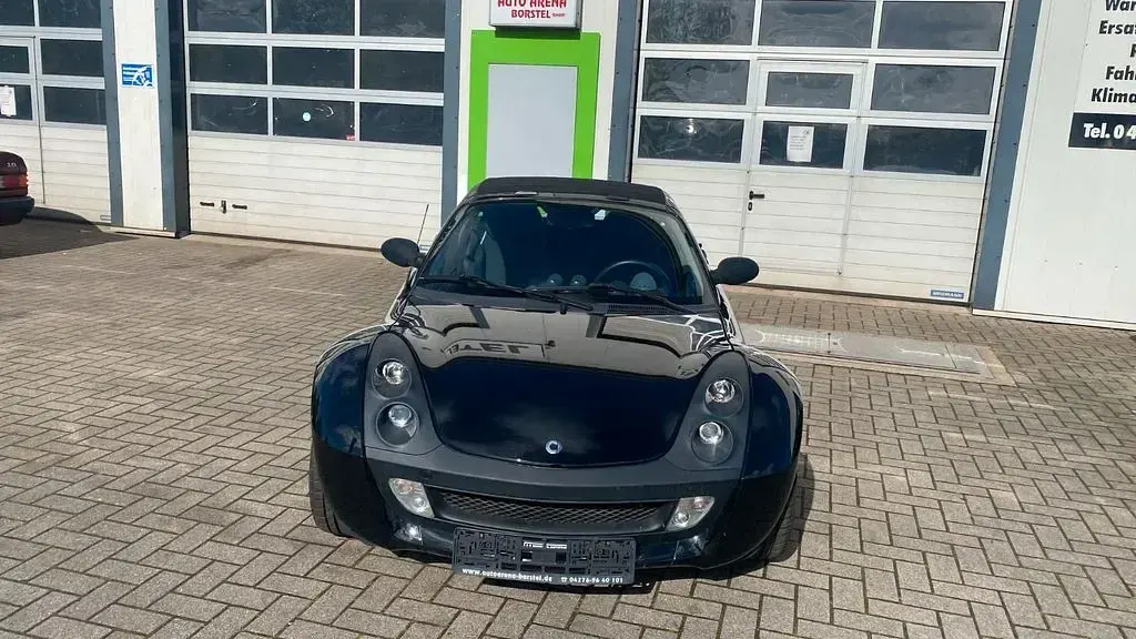 Gebraucht Smart Roadster 82 PS (60 kW) 2024 Schwarz Cabrio
