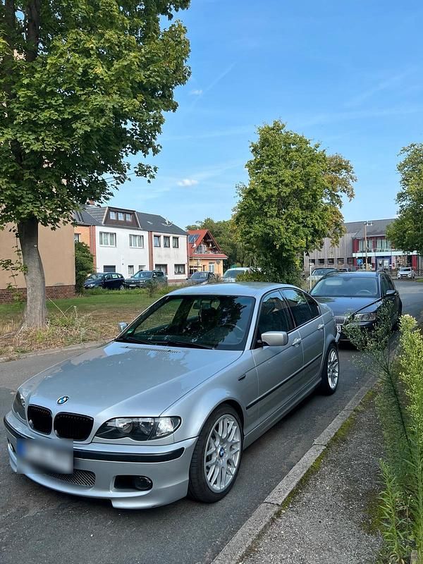 Gebraucht BMW 320 M Sport 170 PS (125 kW) 2002 Silber Limousine