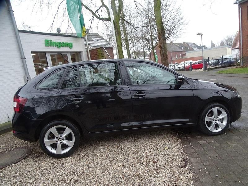 Gebraucht Skoda Rapid Cool Edition 95 PS (69 kW) 2018 Schwarz Kombi