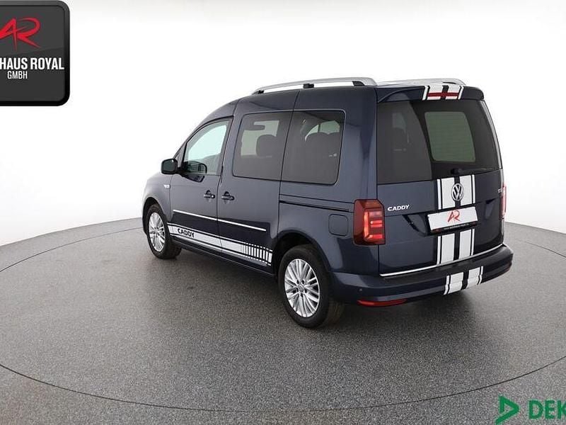 Gebraucht VW Caddy Highline 125 PS (91 kW) 2017 Starlight blue Van / Kleinbus