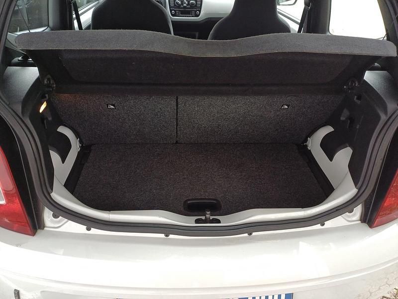 Gebraucht VW up! CLUB 60 PS (44 kW) 2016 Weiß Kleinwagen