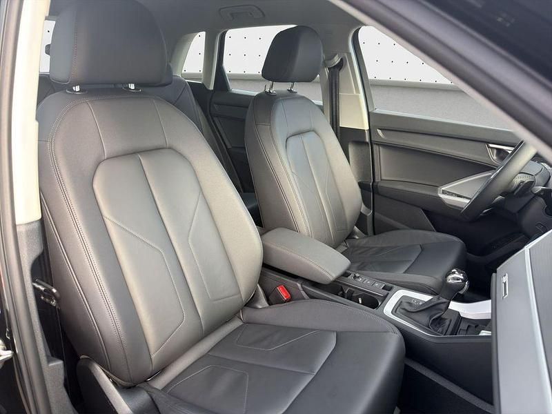 Gebraucht Audi Q3 Advanced 150 PS (110 kW) 2025 Schwarz SUV