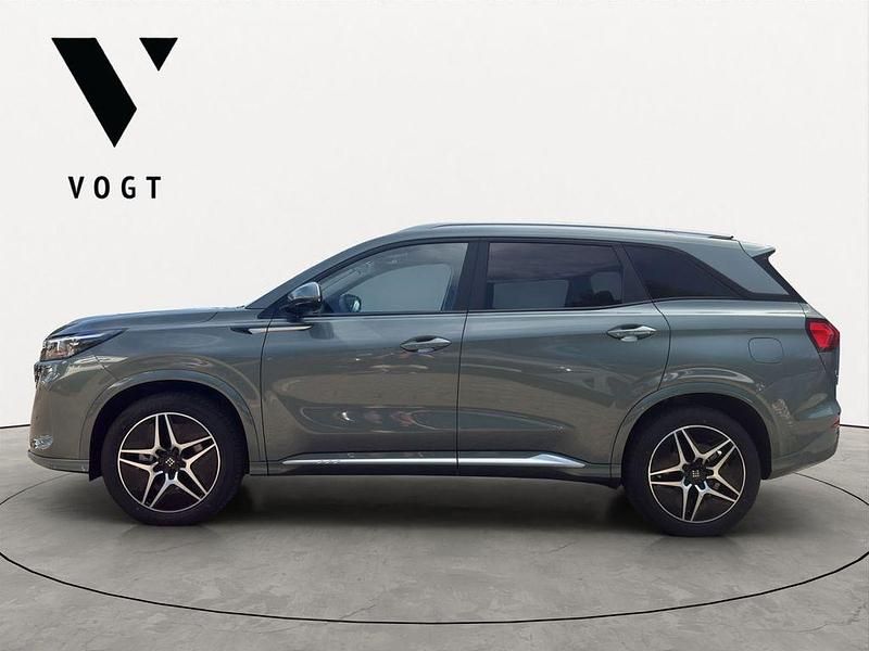 Neu DFSK Fengon 177 PS (130 kW) 2025 Grün Limousine