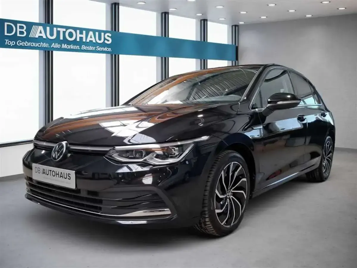 Gebraucht VW Golf VIII Style 190 PS (139 kW) 2023 Limousine