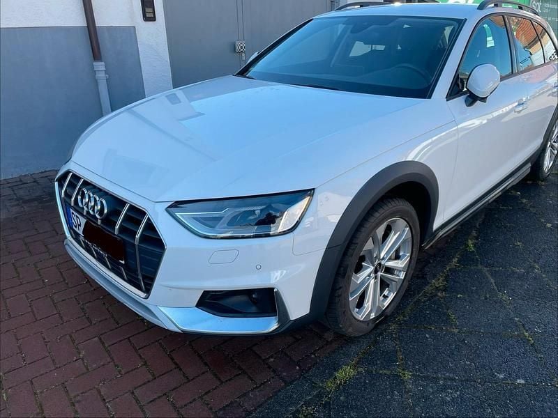 Weiß Gebraucht 2021 Audi A4 Allroad Kombi | 28.499 € (Guter Preis) - Bild 1/3
