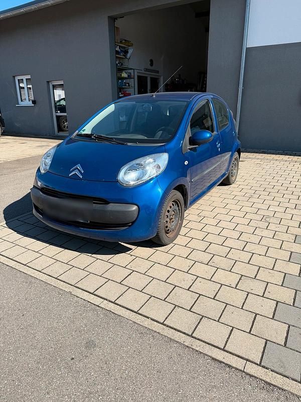 Blau Gebraucht 2008 Citroën C1 Kleinwagen | 1.250 € (Guter Preis) - Bild 1/4