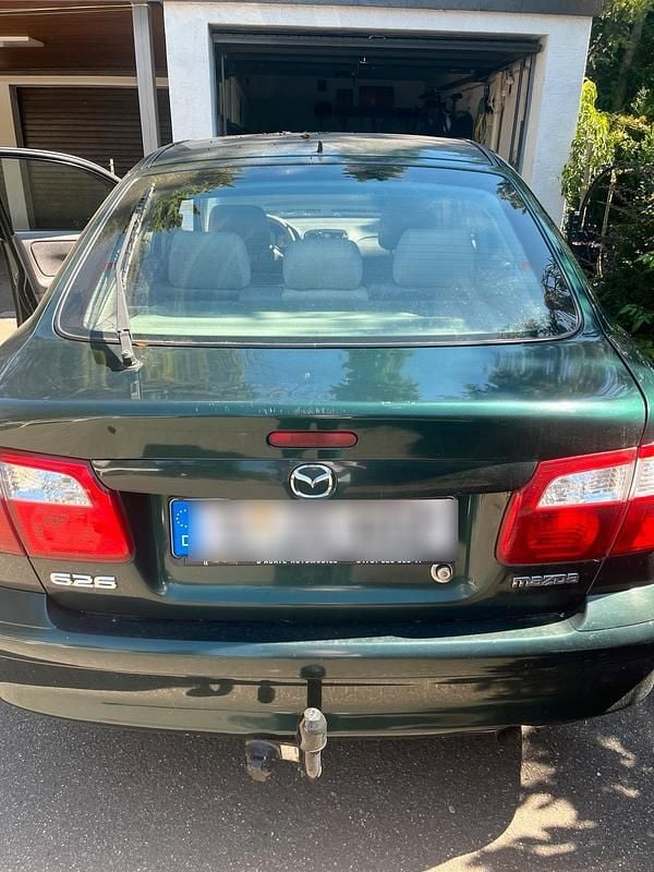Gebraucht Mazda 626 Exclusive 136 PS (100 kW) 2000 Grün Limousine