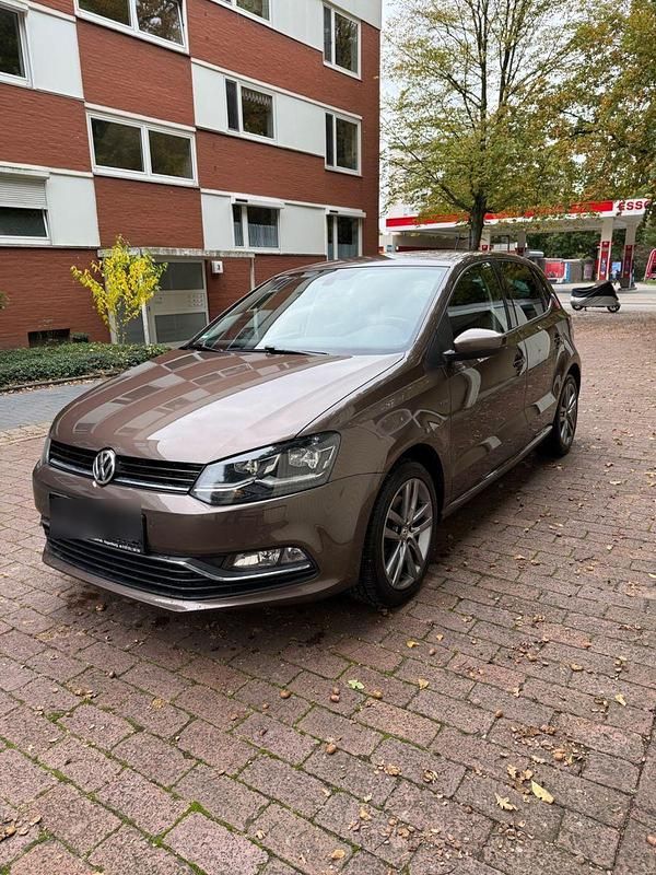 Gebraucht VW Polo 110 PS (80 kW) 2015 Braun Kleinwagen
