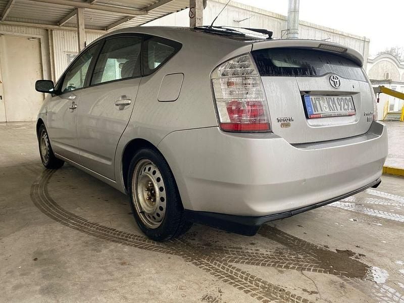 Gebraucht Toyota Prius Sol 111 PS (81 kW) 2006 Grau Kleinwagen