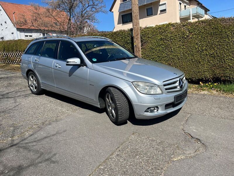 Silber Gebraucht 2009 Mercedes C220 Avantgarde Kombi | 6.285 € (Teuer) - Bild 1/4