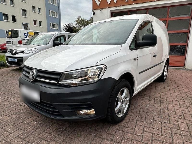 Usado VW Caddy 102 HP (75 kW) 2017 Branco Monovolume