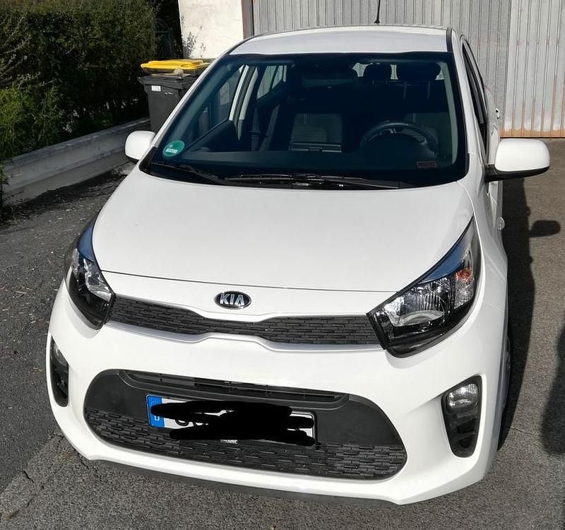 Weiß Gebraucht 2018 Kia Picanto Edition 7 Kleinwagen | 8.900 € (Fairer Preis) - Bild 1/4